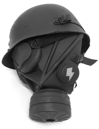 Illustration for article titled Darth Vader Gas Mask